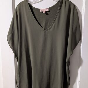 Philosophy Deep Olive Women's Short Sleeve Blouse
